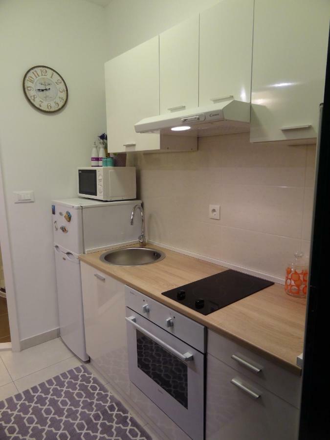 Apartment Bezic Каштела Экстерьер фото
