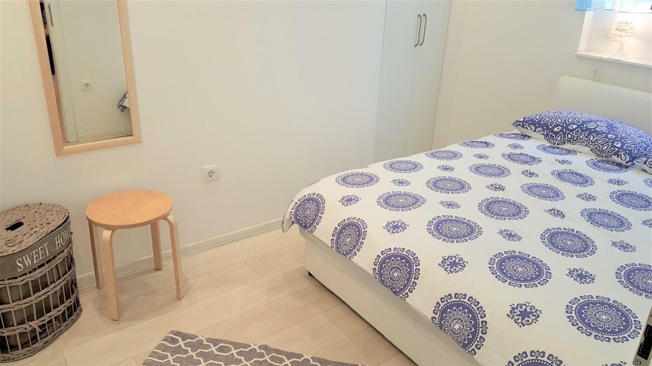 Apartment Bezic Каштела Экстерьер фото